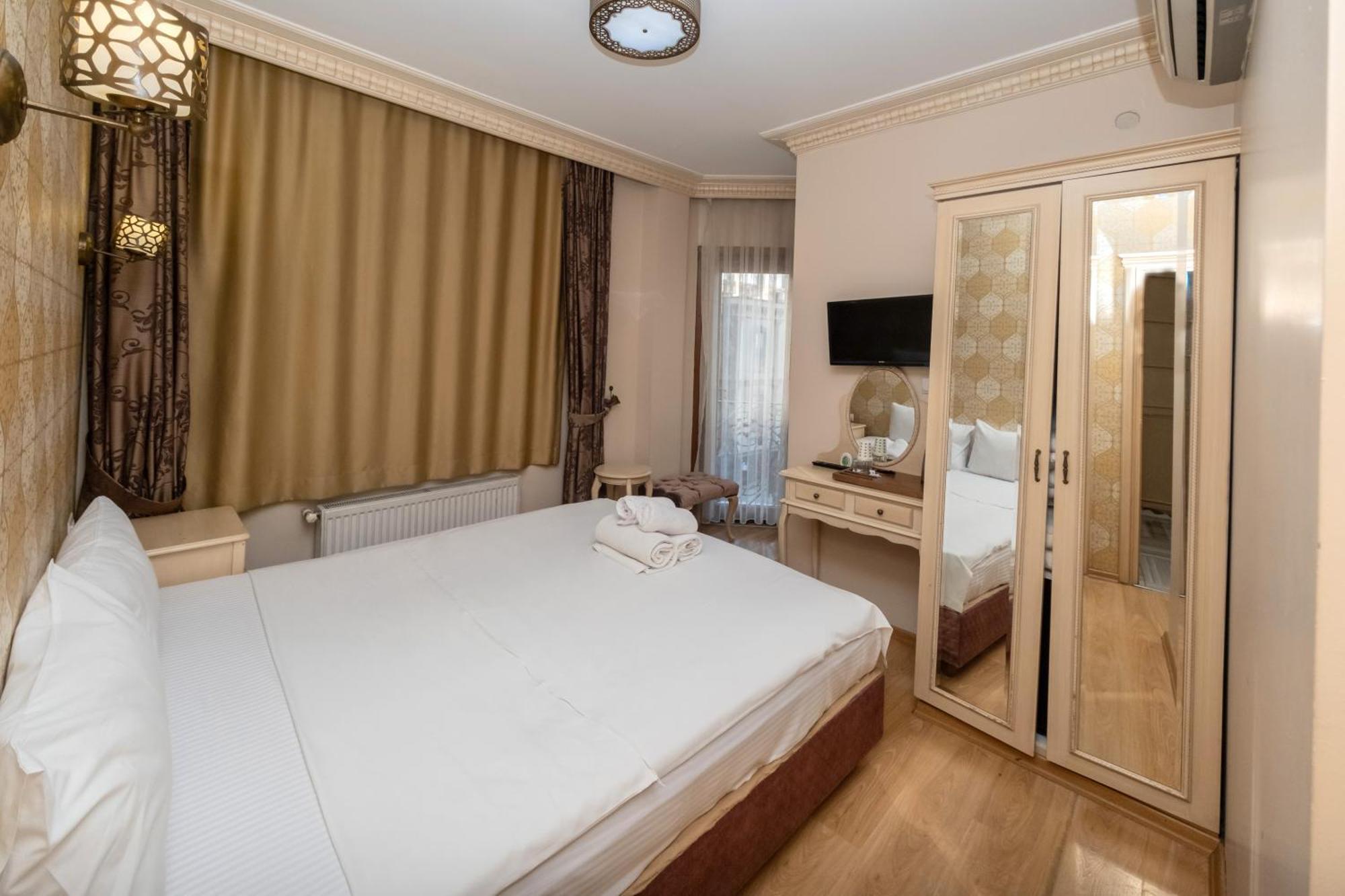 Felicity Hotel Istanboel Buitenkant foto